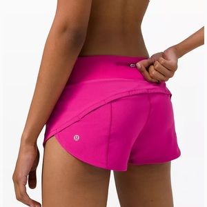 BNWOT Lululemon speed up shorts size 8